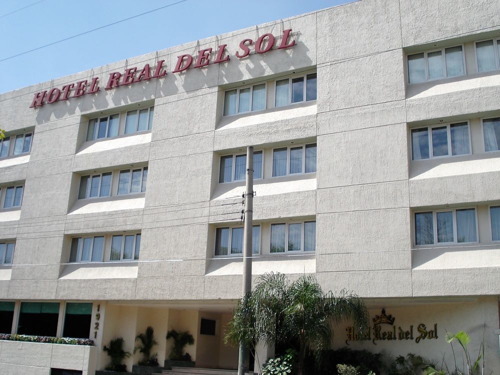 Hotel Real Del Sol - Zona Expo Industrial Гвадалахара Екстер'єр фото